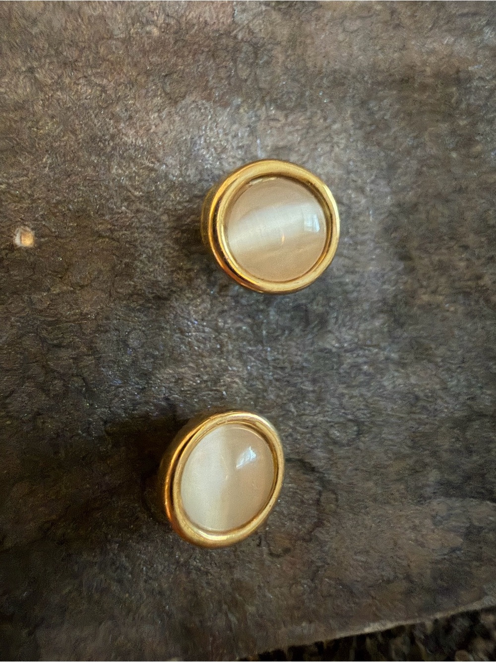 Gold-Tone Mother of Pearl Stud Earrings - Ivory Cabochon - Picture 1 of 3